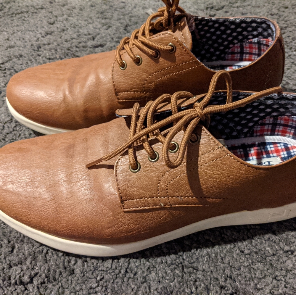 Ben Sherman Dress sneakers